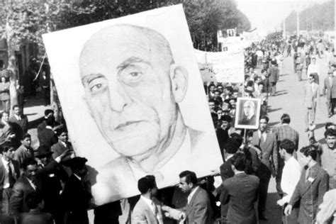 El Golpe de Estado de 1953: Una Danza Entre la CIA, el Petróleo y los Sueños Revolucionarios de Irán